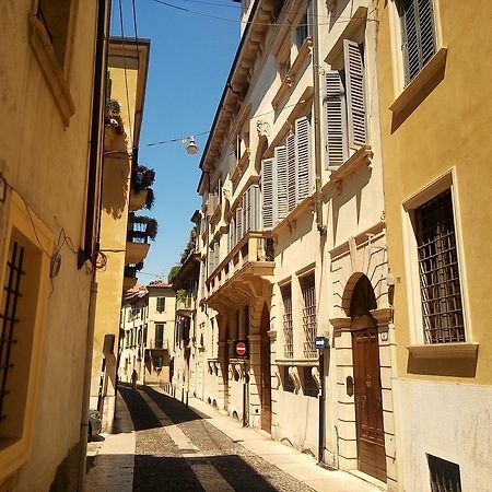 Palazzo Camozzini Apartments Верона Екстер'єр фото