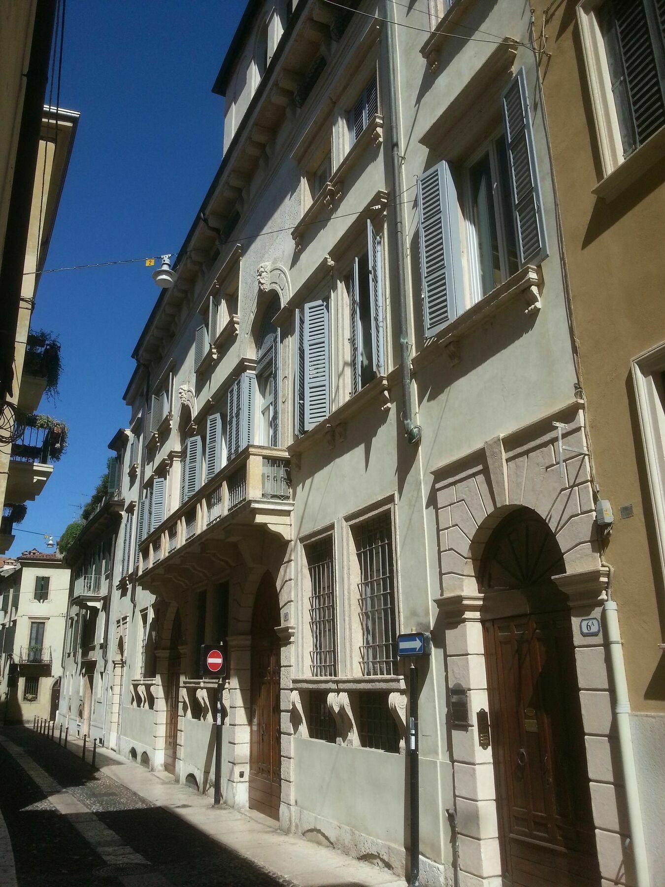 Palazzo Camozzini Apartments Верона Екстер'єр фото